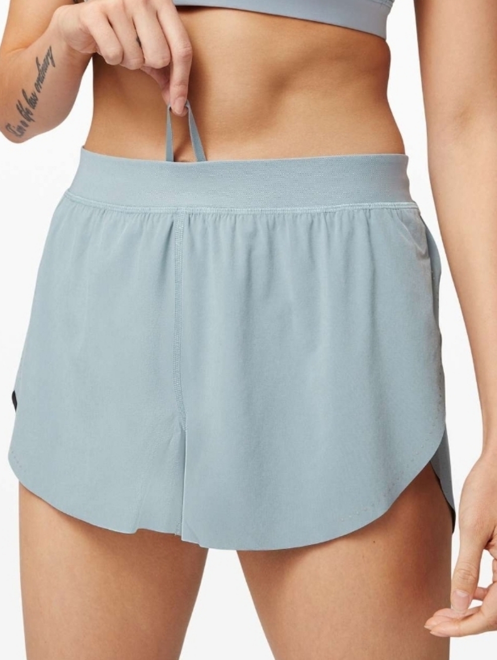 Lululemon Find Your Pace Short 3"  Lined in Blue Cast Size 4